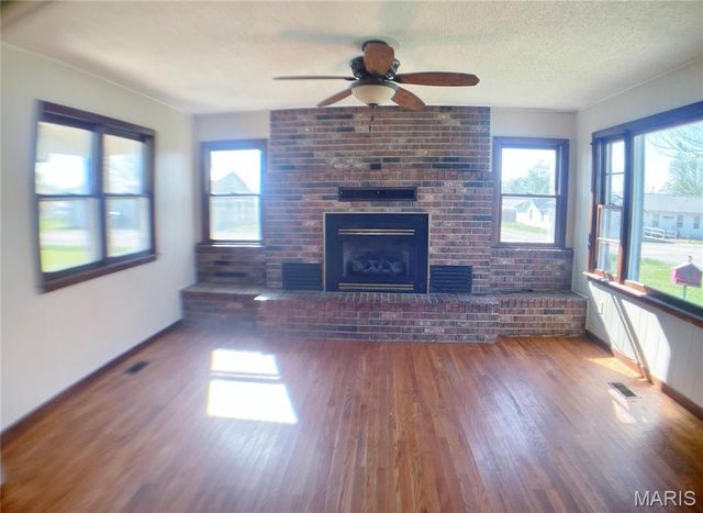 708 Locust Street, Edgar Springs, MO 65462