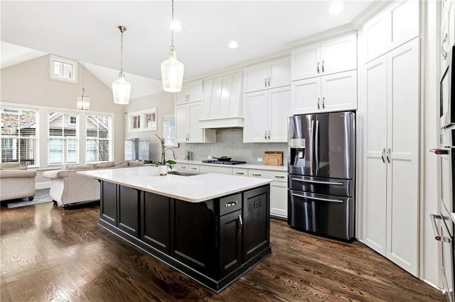 1120 Cordia Avenue NW, Atlanta, GA 30318