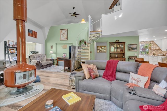 13722 88th Avenue Ct NW, Gig Harbor, WA 98329