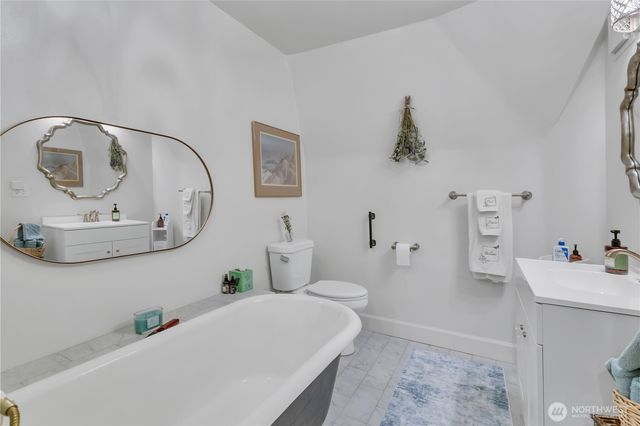 13722 88th Avenue Ct NW, Gig Harbor, WA 98329