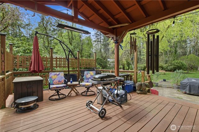 13722 88th Avenue Ct NW, Gig Harbor, WA 98329