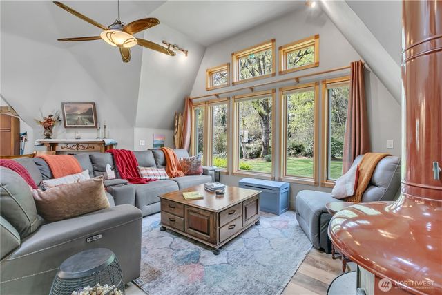 13722 88th Avenue Ct NW, Gig Harbor, WA 98329