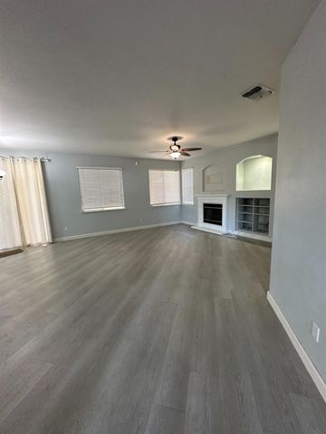 4347 4347 Brodie Way, Stockton, CA 95206