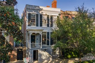 208 E Liberty Street, Savannah, GA 31401