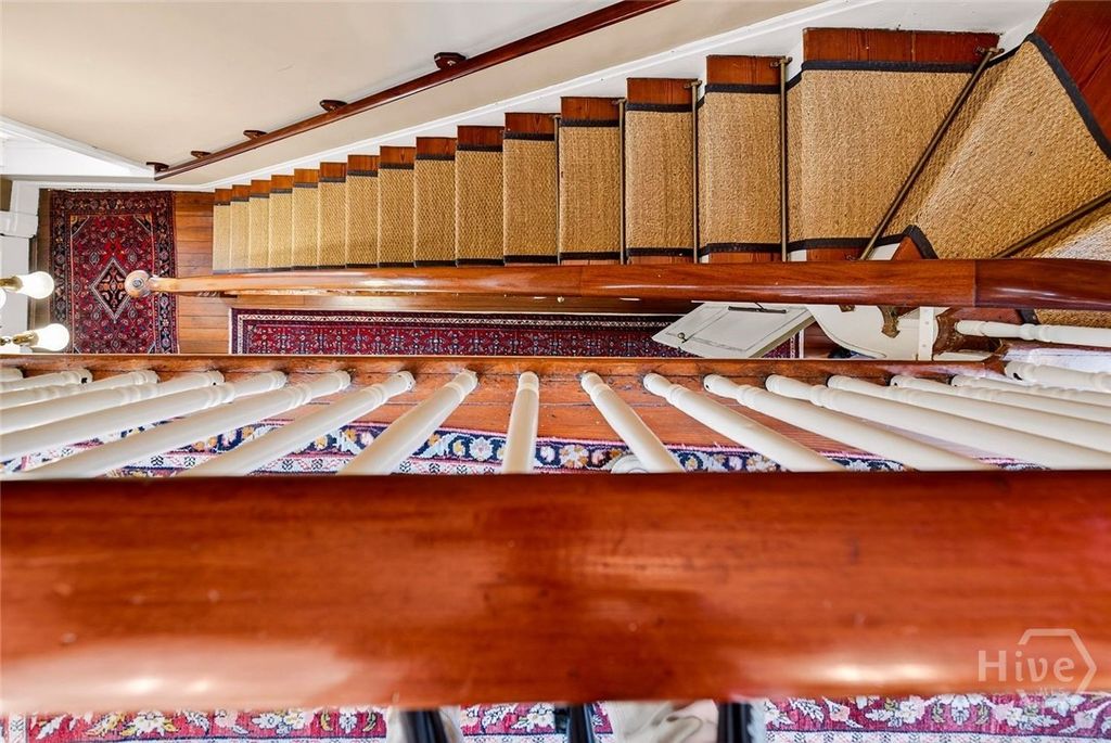 Image 20 of property listing at 208 E Liberty Street, Savannah, GA 31401