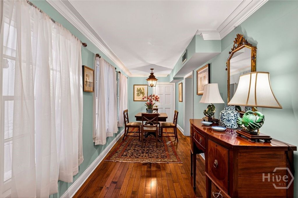 Image 30 of property listing at 208 E Liberty Street, Savannah, GA 31401