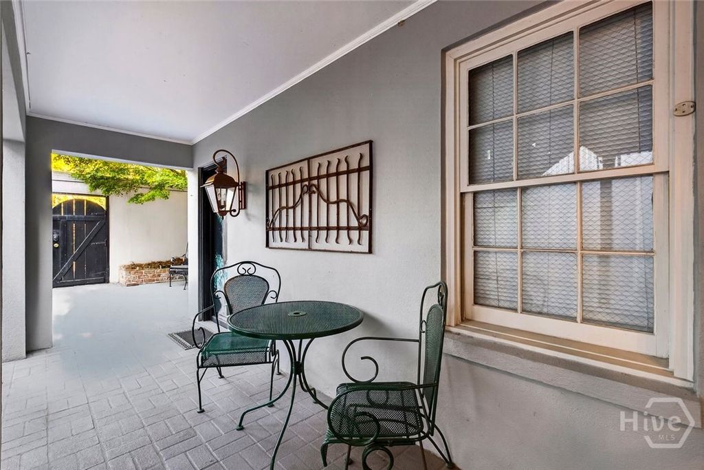 Image 41 of property listing at 208 E Liberty Street, Savannah, GA 31401