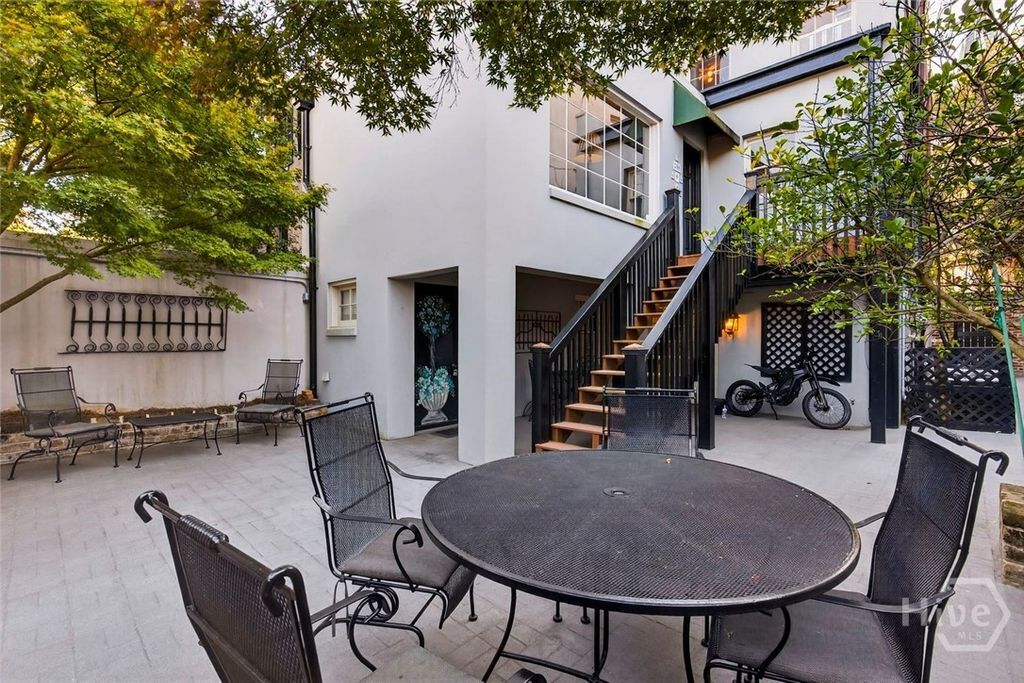 Image 43 of property listing at 208 E Liberty Street, Savannah, GA 31401