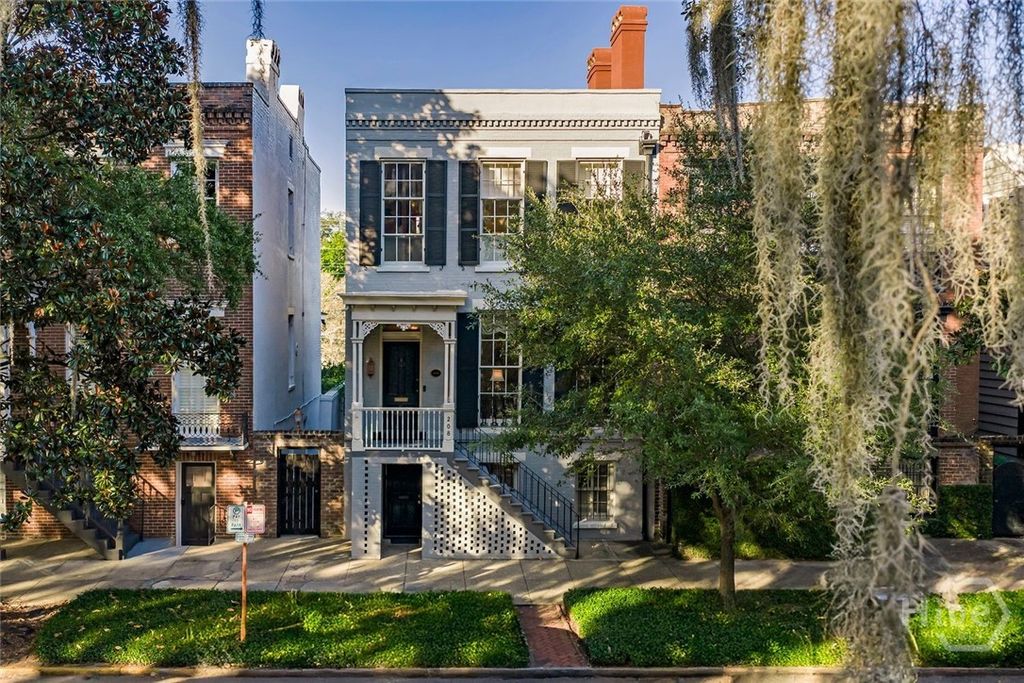 Image 44 of property listing at 208 E Liberty Street, Savannah, GA 31401