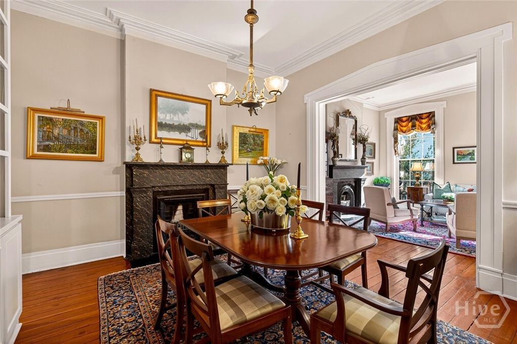 Image 8 of property listing at 208 E Liberty Street, Savannah, GA 31401