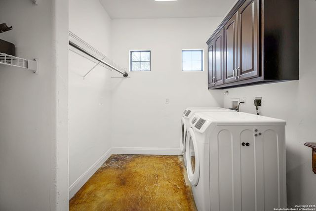 851 River Cliff, Canyon Lake, TX 78133