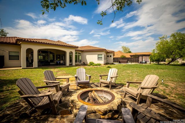 851 River Cliff, Canyon Lake, TX 78133