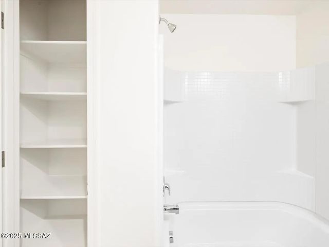 13221 E Paul Marsh Drive, Tucson, AZ 85747