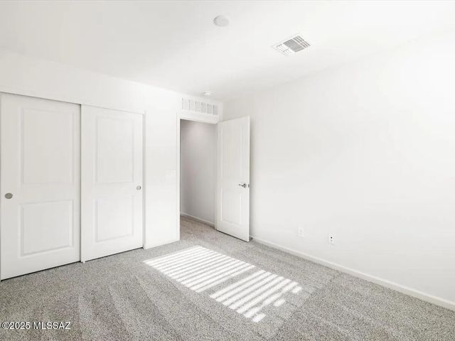 13221 E Paul Marsh Drive, Tucson, AZ 85747