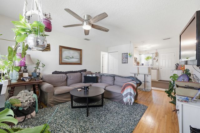 218 19TH Avenue N 1-4, Jacksonville Beach, FL 32250