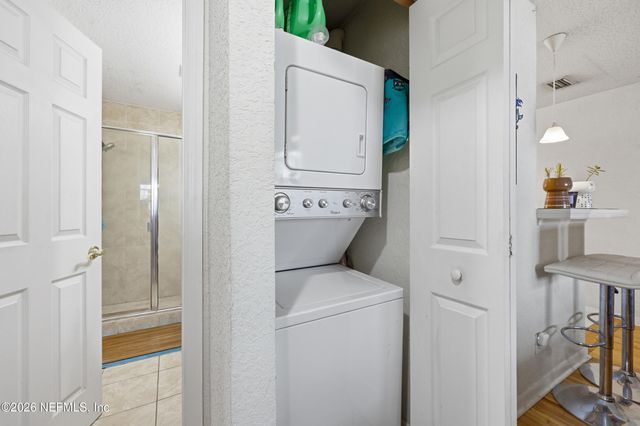 218 19TH Avenue N 1-4, Jacksonville Beach, FL 32250