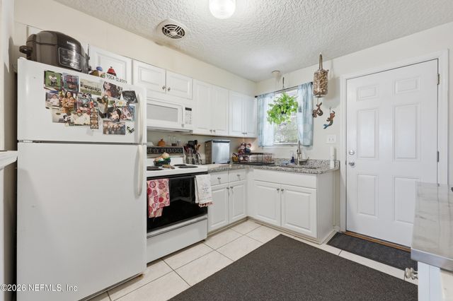 218 19TH Avenue N 1-4, Jacksonville Beach, FL 32250
