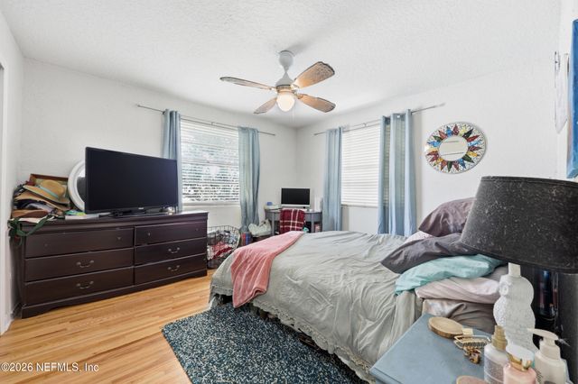 218 19TH Avenue N 1-4, Jacksonville Beach, FL 32250