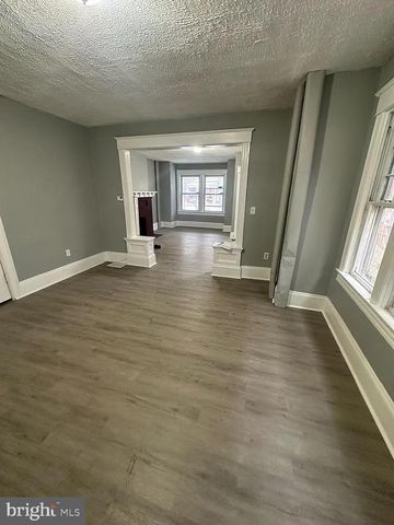 32 DELAWAREVIEW AVE, Trenton, NJ 08618