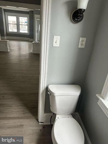 32 DELAWAREVIEW AVE, Trenton, NJ 08618