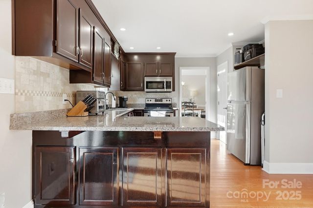 8010 Silver Maple Lane, Mint Hill, NC 28227