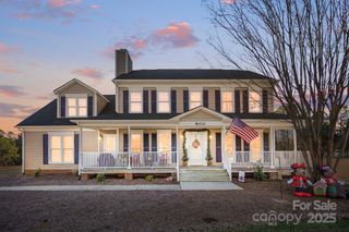 8010 Silver Maple Lane, Mint Hill, NC 28227