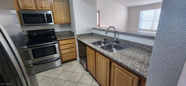 5055 Hacienda Avenue 2157, Las Vegas, NV 89118