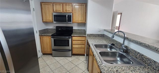 5055 Hacienda Avenue 2157, Las Vegas, NV 89118