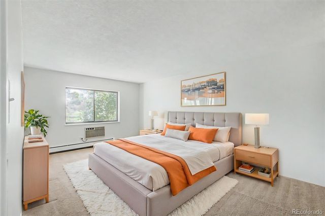 2868 S Heather Gardens Way 210, Aurora, CO 80014