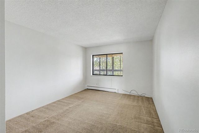 2868 S Heather Gardens Way 210, Aurora, CO 80014