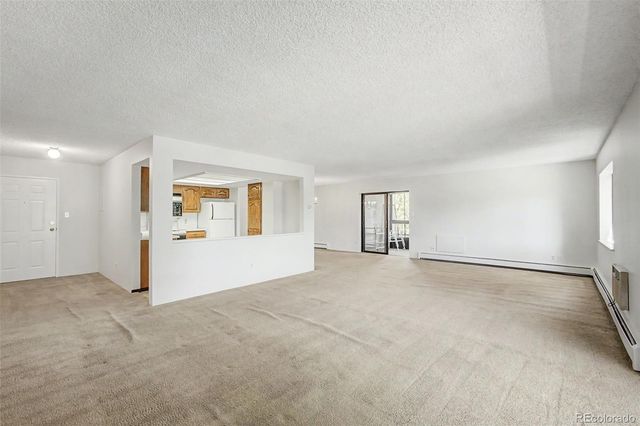 2868 S Heather Gardens Way 210, Aurora, CO 80014