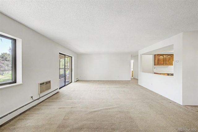 2868 S Heather Gardens Way 210, Aurora, CO 80014