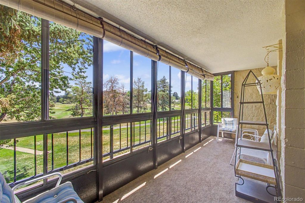 2868 S Heather Gardens Way 210, Aurora, CO 80014