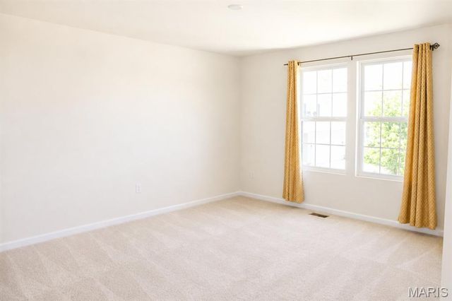 3336 Grace Hill Drive, Lake St Louis, MO 63367