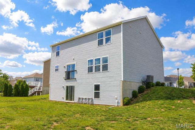 3336 Grace Hill Drive, Lake St Louis, MO 63367