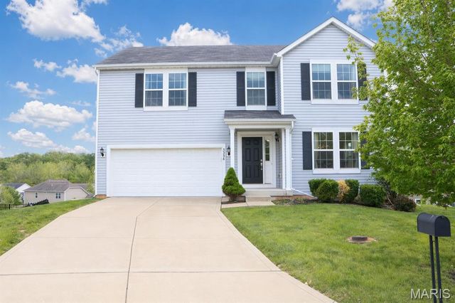 3336 Grace Hill Drive, Lake St Louis, MO 63367