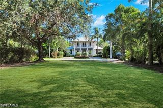 760 1st AVE N, Naples, FL 34102