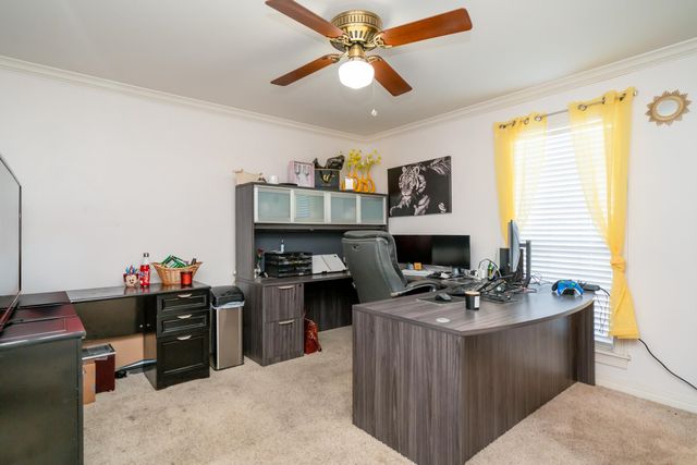 61 S Pebble Creek Drive, Longview, TX 75605