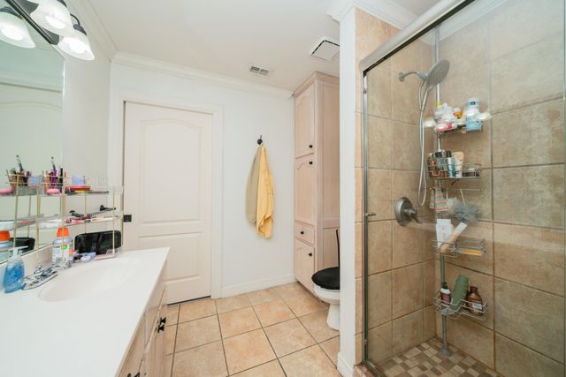 61 S Pebble Creek Drive, Longview, TX 75605