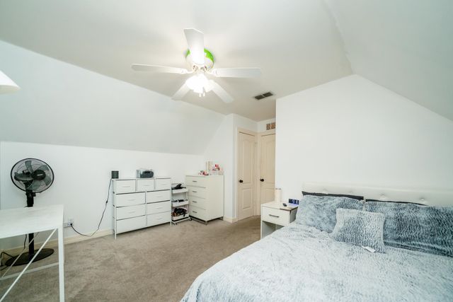 61 S Pebble Creek Drive, Longview, TX 75605