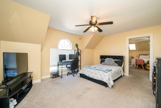 61 S Pebble Creek Drive, Longview, TX 75605