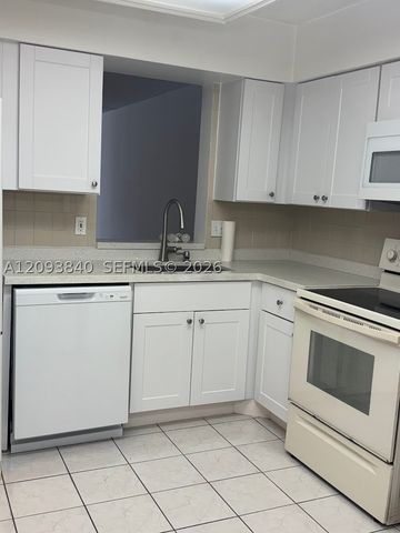 7591 NW 1st St 403, Margate, FL 33063