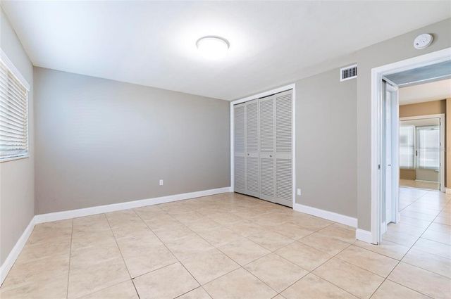 1221 DREW STREET B9, Clearwater, FL 33755
