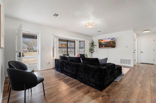 501 S Miller Street, Vinita, OK 74301