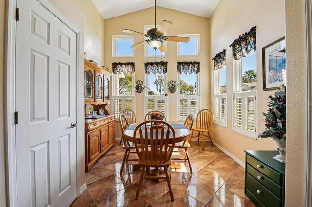 6105 DORY WAY, Tavares, FL 32778