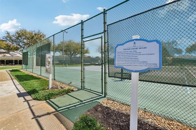 6105 DORY WAY, Tavares, FL 32778