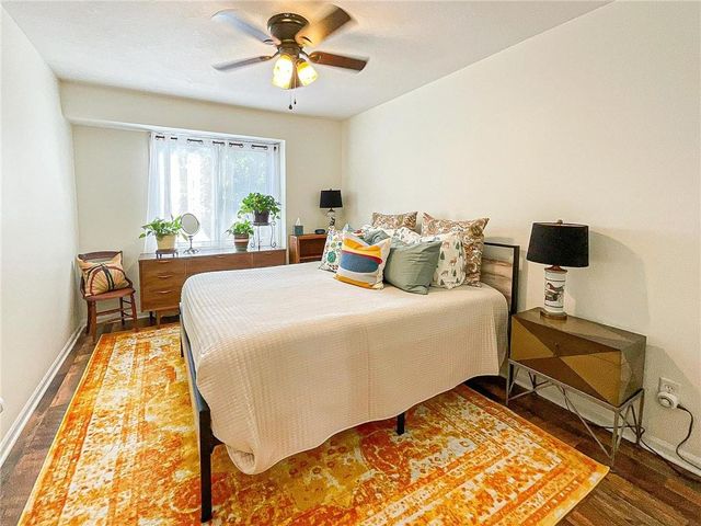 1645 E Timber Ridge Drive, Sedalia, MO 65301