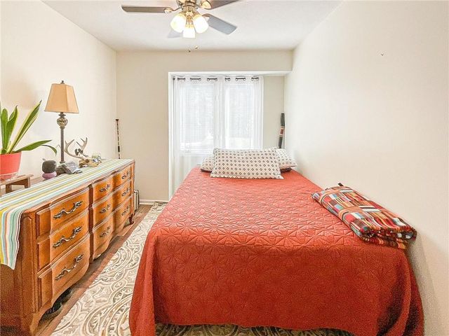 1645 E Timber Ridge Drive, Sedalia, MO 65301