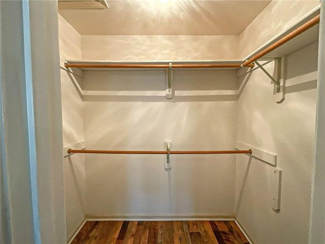 1645 E Timber Ridge Drive, Sedalia, MO 65301