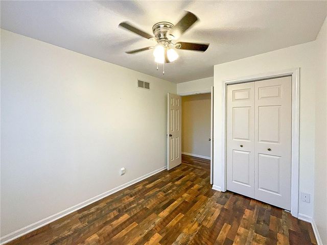 1645 E Timber Ridge Drive, Sedalia, MO 65301